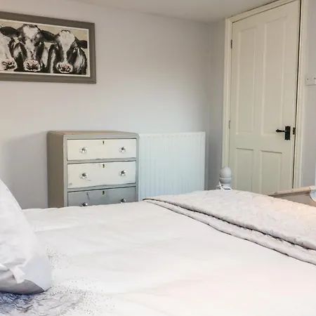 펜션 The Old Rookery 울버스톤